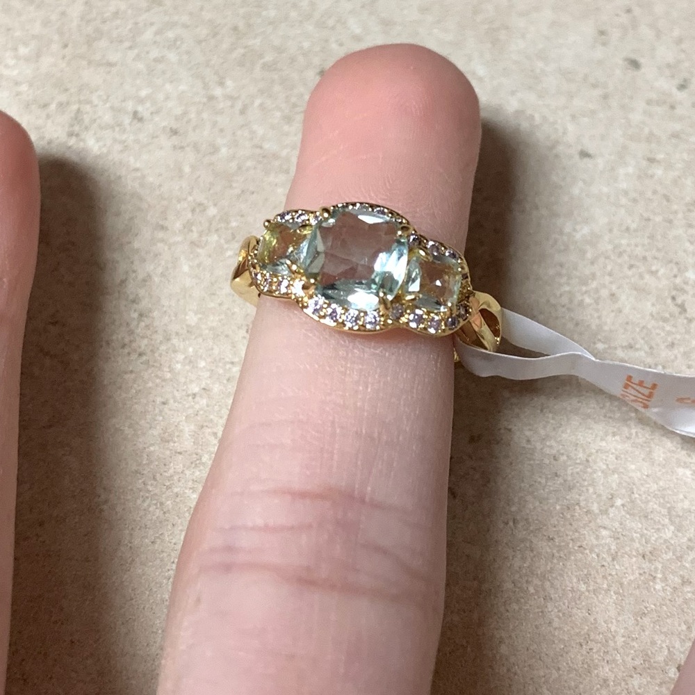 NWT mint 18k gold ring bomb ring